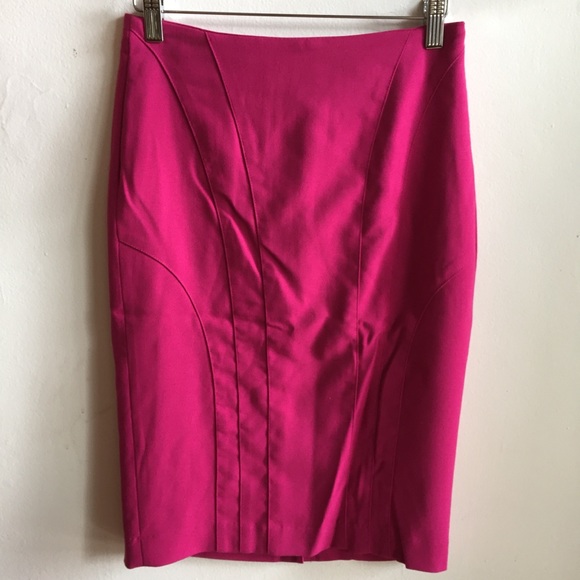 Banana Republic Dresses & Skirts - Banana Republic pencil skirt